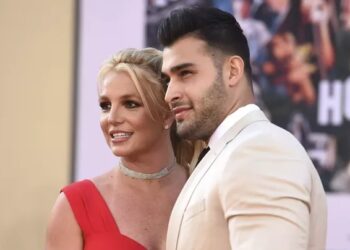 Vaccinée, Britney Spears partage un message avec son petit ami