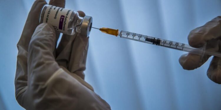 Covid-19 : En Europe, “la lumière au bout du tunnel” grâce aux vaccins 1 - Le Progrès Egyptien