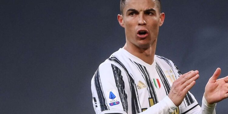 Les folles anecdotes de la jeunesse de Cristiano Ronaldo 2 - Le Progrès Egyptien Les folles anecdotes de la jeunesse de Cristiano Ronaldo 1 - Le Progrès Egyptien