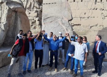 Découverte d’une gigantesque fresque près du temple de Karnak
