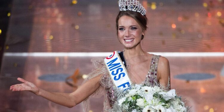 Miss France 2021 n’est pas la seule à avoir été élue miss dans sa famille 1 - Le Progrès Egyptien