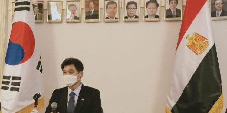 Industrie ferroviaire : Signature d’un mémo égypto-sud-coréen 2 - Le Progrès Egyptien Industrie ferroviaire : Signature d’un mémo égypto-sud-coréen 1 - Le Progrès Egyptien