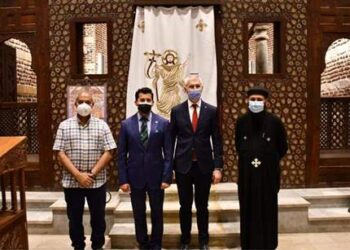 Visite du ministre russe de la Jeunesse  et du Sport au Complexe des religions