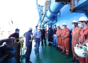 Expansion du Canal de Suez : Début des travaux du dragage au niveau des Lacs amers