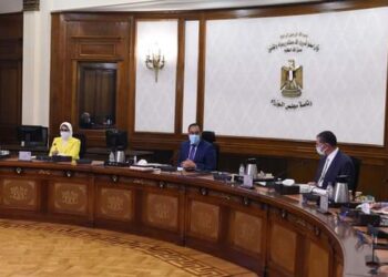 Madbouli suit la fourniture des vaccins anti Covid-19