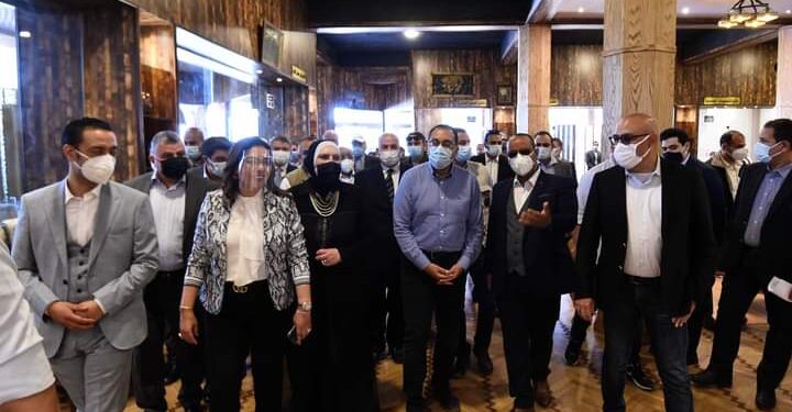 Tournée du Premier ministre à Damiette 1 - Le Progrès Egyptien