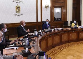 Le premier ministre examine le projet de modernisation du Caire Historique