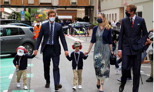 Pierre Casiraghi et Beatrice Borromeo, avec leurs enfants à Monaco 1 - Le Progrès Egyptien