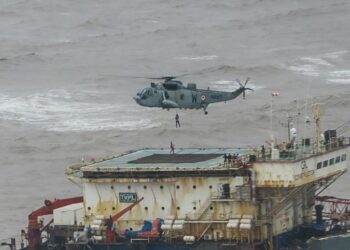 Tauktae : 89 personnes toujours portées disparues en mer en Inde
