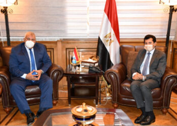 Entretien du ministre de la Jeunesse et du Sport avec le gouverneur de la Nouvelle Vallée