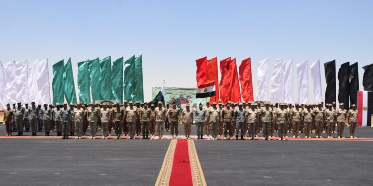 Activités intensifiées à l'exercice égypto-pakistanais "Les défenseurs du ciel-1" 2 - Le Progrès Egyptien Activités intensifiées à l'exercice égypto-pakistanais "Les défenseurs du ciel-1" 1 - Le Progrès Egyptien