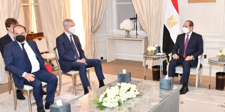 Al-Sissi reçoit le ministre français des Finances et de l’Economie 2 - Le Progrès Egyptien Al-Sissi reçoit le ministre français des Finances et de l’Economie 1 - Le Progrès Egyptien