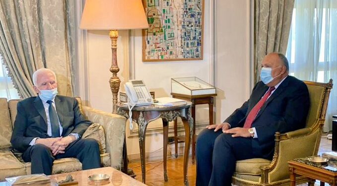 Choucri reçoit le membre du Comité central du mouvement Fath 2 - Le Progrès Egyptien Choucri reçoit le membre du Comité central du mouvement Fath 1 - Le Progrès Egyptien