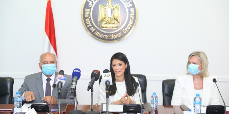 Egypte-BAD : Vaste partenariat dans le domaine ferroviaire 2 - Le Progrès Egyptien Egypte-BAD : Vaste partenariat dans le domaine ferroviaire 1 - Le Progrès Egyptien