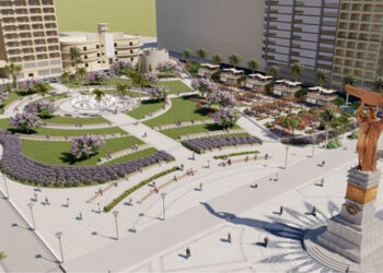 La Femme égyptienne», à l’accueil des passagers traversant le Canal de Suez