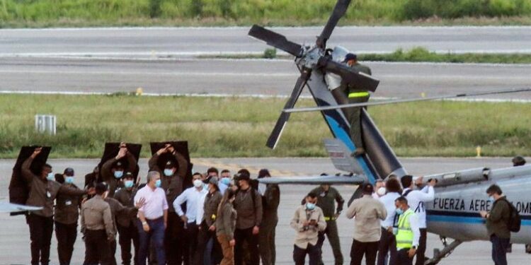 Colombie : L’hélicoptère du président visé par des tirs 1 - Le Progrès Egyptien