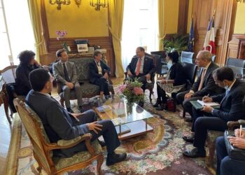 Le procureur général s’entretient avec son homologue parisienne