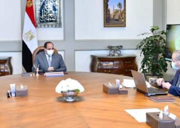 Le Président ordonne de moderniser les silos et réservoirs