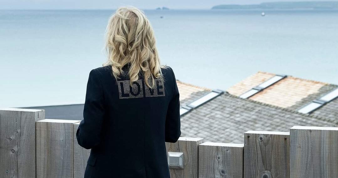 G7 : Le message de Jill Biden à son arrivée ? LOVE 1 - Le Progrès Egyptien