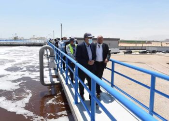 Ain Sokhna : Madbouli inspecte la station d’épuration des eaux usées industrielles