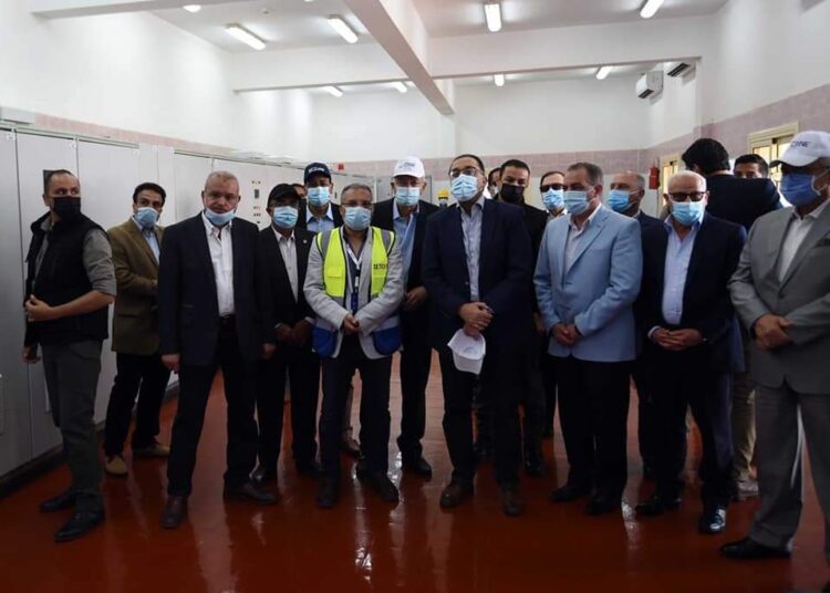 Ain Sokhna : Madbouli inspecte la station d’épuration des eaux usées industrielles