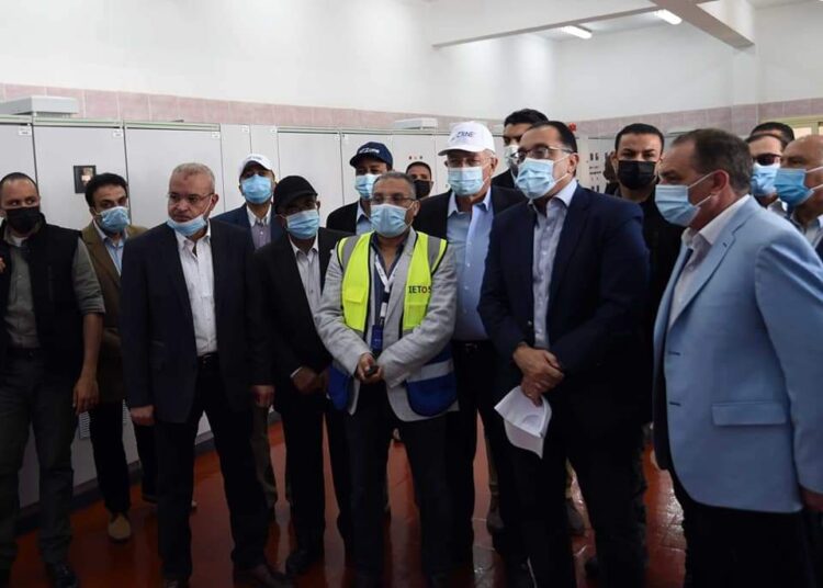 Ain Sokhna : Madbouli inspecte la station d’épuration des eaux usées industrielles