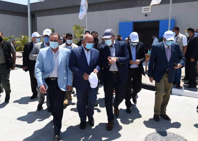 Ain Sokhna : Madbouli inspecte la station d’épuration des eaux usées industrielles