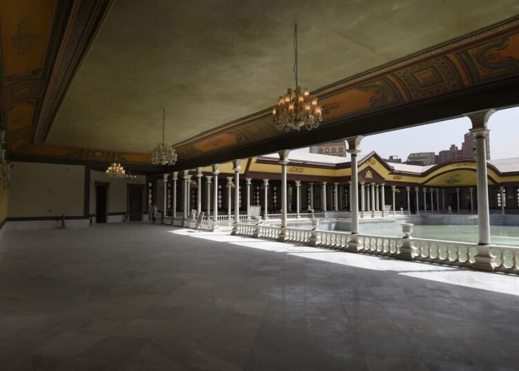 Madbouli inspecte la restauration du Palais de Mohamed Ali