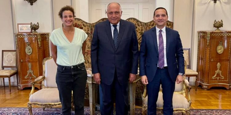 Mayar Chérif salue le soutien du ministère des A.E. 2 - Le Progrès Egyptien Mayar Chérif salue le soutien du ministère des A.E. 1 - Le Progrès Egyptien