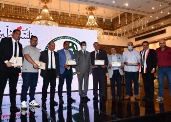 Dr Sobhi assiste à la clôture de la Bourse Nasser