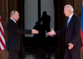 Un premier sommet  Biden-Poutine “constructif”