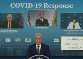 Un premier objectif de vaccination manqué pour Biden