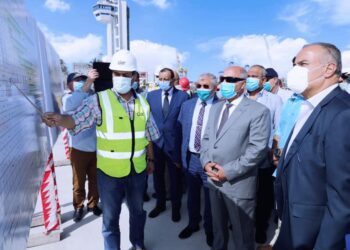 Plan pour transformer les ports en centres logistiques mondiaux