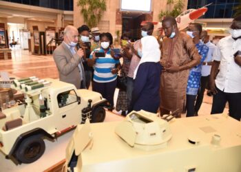 Les stagiaires africains discutent de la 4e révolution industrielle à l’OAI