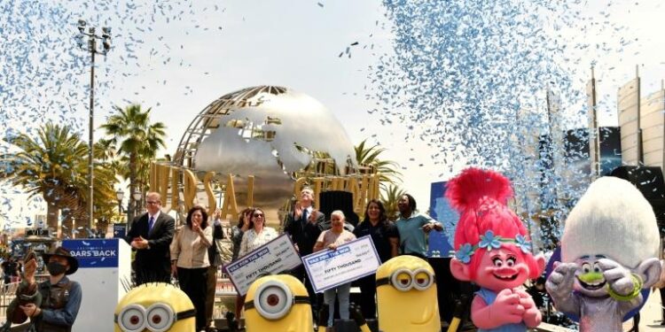 Covid-19 : La Californie et New York rouvrent 1 - Le Progrès Egyptien