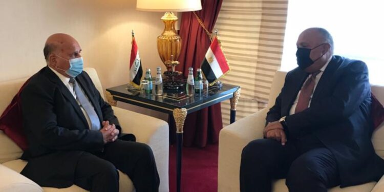 Sameh Choucri réaffirme le soutien de l'Egypte à l'Irak 2 - Le Progrès Egyptien Sameh Choucri réaffirme le soutien de l'Egypte à l'Irak 1 - Le Progrès Egyptien