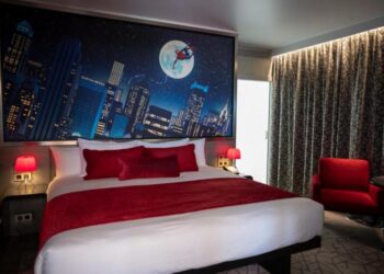 Disneyland Paris ouvre le premier  hôtel Marvel