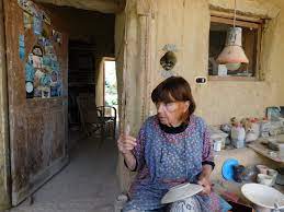 Evelyne Porret, une saga d’amour  pour la poterie et pour Fayoum