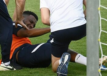 Chez les Bleus, cascade de blessés avant les huitièmes