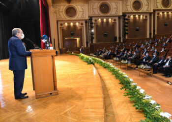 Initiative : Formation des cadres sur la numérisation industrielle