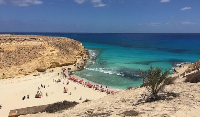 L’ambassadeur des Emirats Arabes : Matrouh, un lieu de villégiature idéal 2 - Le Progrès Egyptien L’ambassadeur des Emirats Arabes : Matrouh, un lieu de villégiature idéal 1 - Le Progrès Egyptien