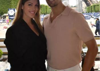 La reine de Beauté au Paris Eiffel Jumping