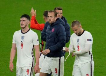 L’Angleterre attendue sur le fond et la forme