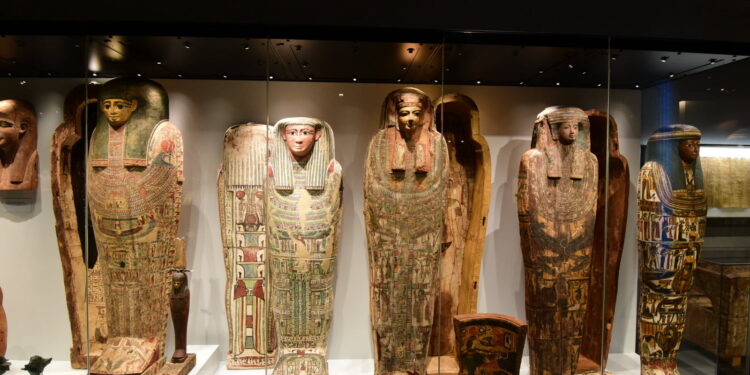 L’Alsace : Les hiéroglyphes riment avec interactif 1 - Le Progrès Egyptien