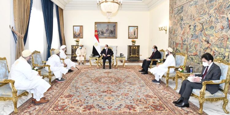 Al-Sissi reçoit le chef de la secte Bahara d'Inde 2 - Le Progrès Egyptien Al-Sissi reçoit le chef de la secte Bahara d'Inde 1 - Le Progrès Egyptien