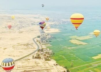 Survoler  Louxor  en  montgolfière
