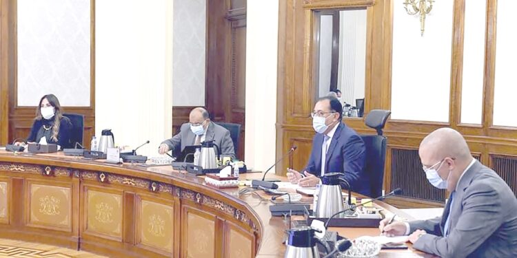 Madbouli examine le projet de “logement décent” 1 - Le Progrès Egyptien