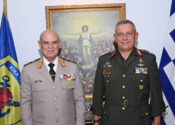 Le chef d’état-major général de retour de Grèce