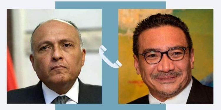 Choucri examine avec son homologue malaisien la promotion des relations bilatérales 2 - Le Progrès Egyptien Choucri examine avec son homologue malaisien la promotion des relations bilatérales 1 - Le Progrès Egyptien