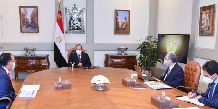 Al-Sissi : Optimiser l’exploitation de l’énergie renouvelable 2 - Le Progrès Egyptien Al-Sissi : Optimiser l’exploitation de l’énergie renouvelable 1 - Le Progrès Egyptien